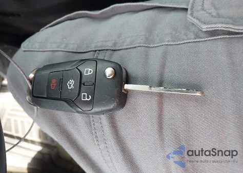 2013 Ford Fusion Se z USA, uszkodzony, nr VIN 3FA6P0HR1DR233664